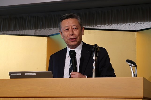 GHC15周年感謝祭で講演する相澤病院の相澤孝夫理事長